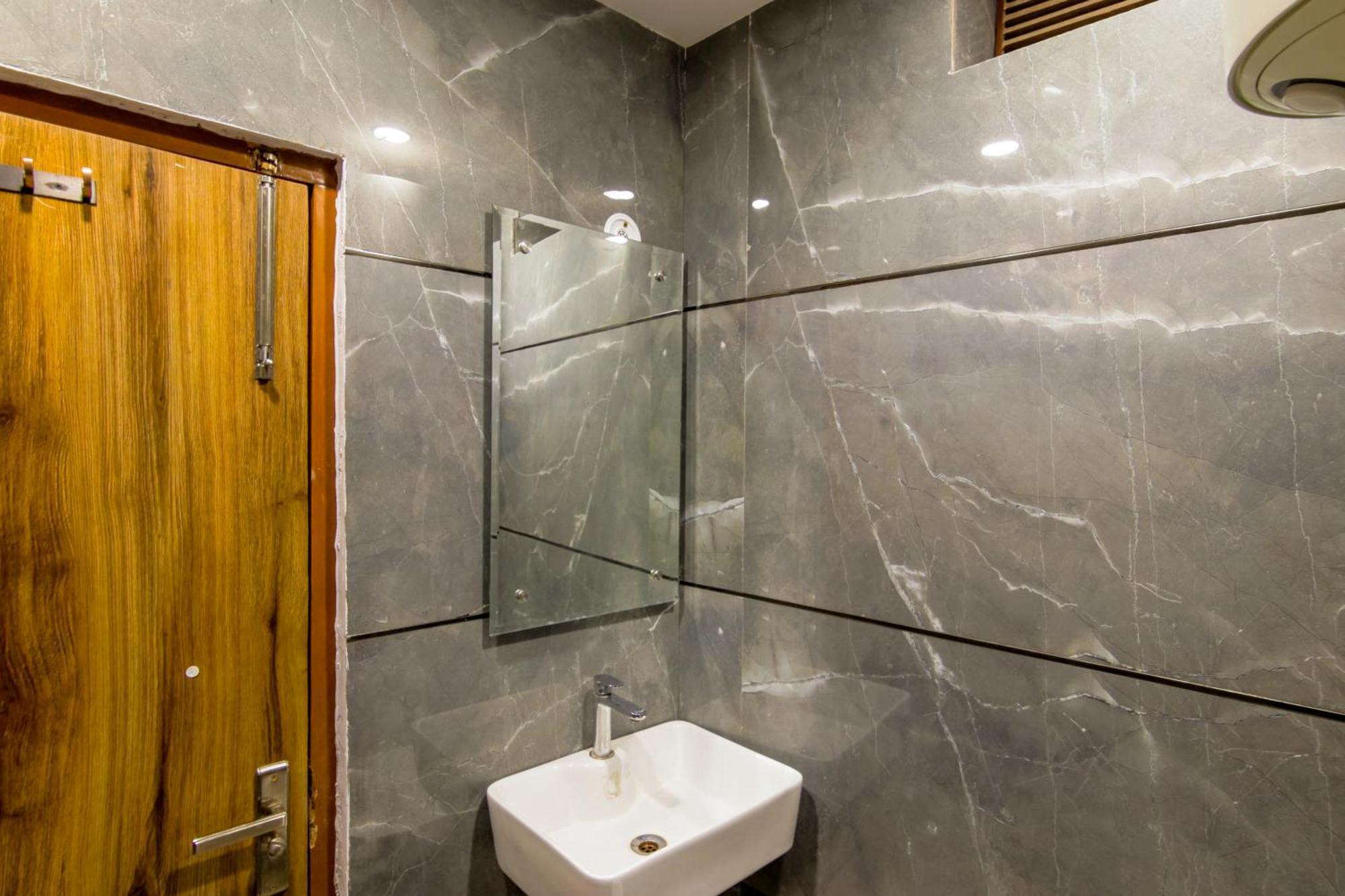 Hotel Star Dx By P K Residency New Delhi Exterior photo