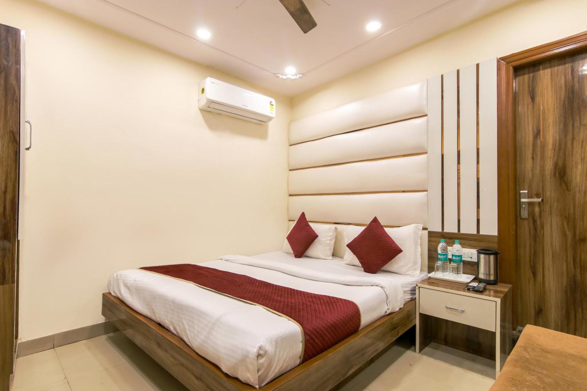 Hotel Star Dx By P K Residency New Delhi Exterior photo